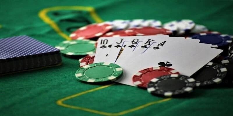 Phân tích chi tiết mẹo chơi phỏm hiệu quả tại go88